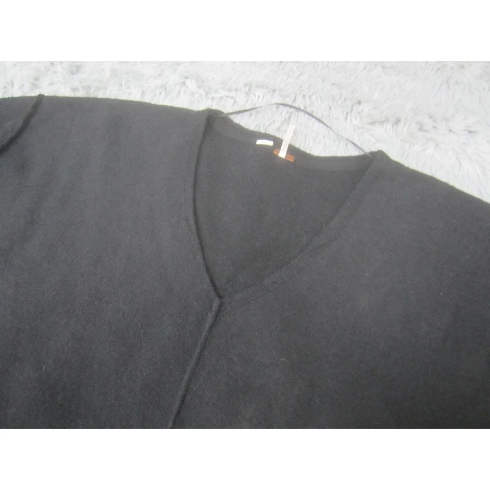 Free‎ People Womens Small Sweater Black Long Sleeve V-Neck Casual Knit - Picture 2 of 9